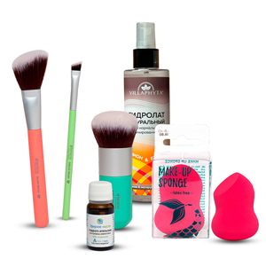 НАБОР «БАЗОВЫЙ МЭЙК–АП»